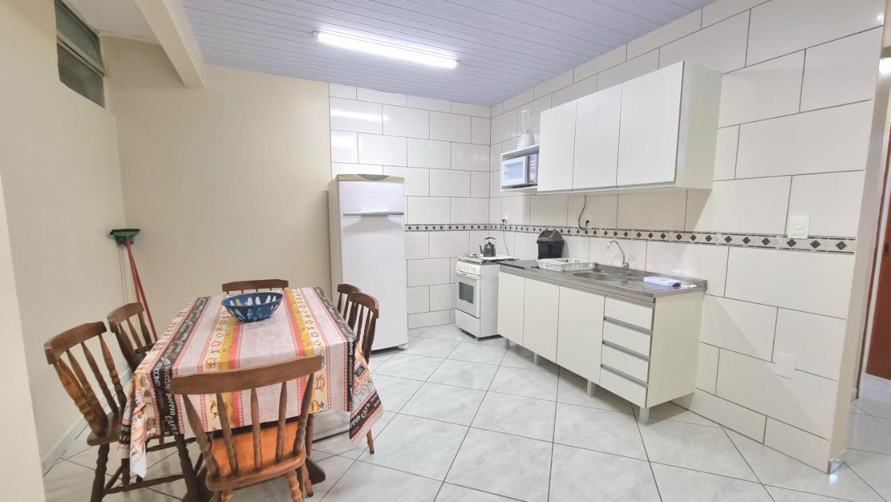 Residencial Las Rocas I Governador Celso Ramos Exterior photo